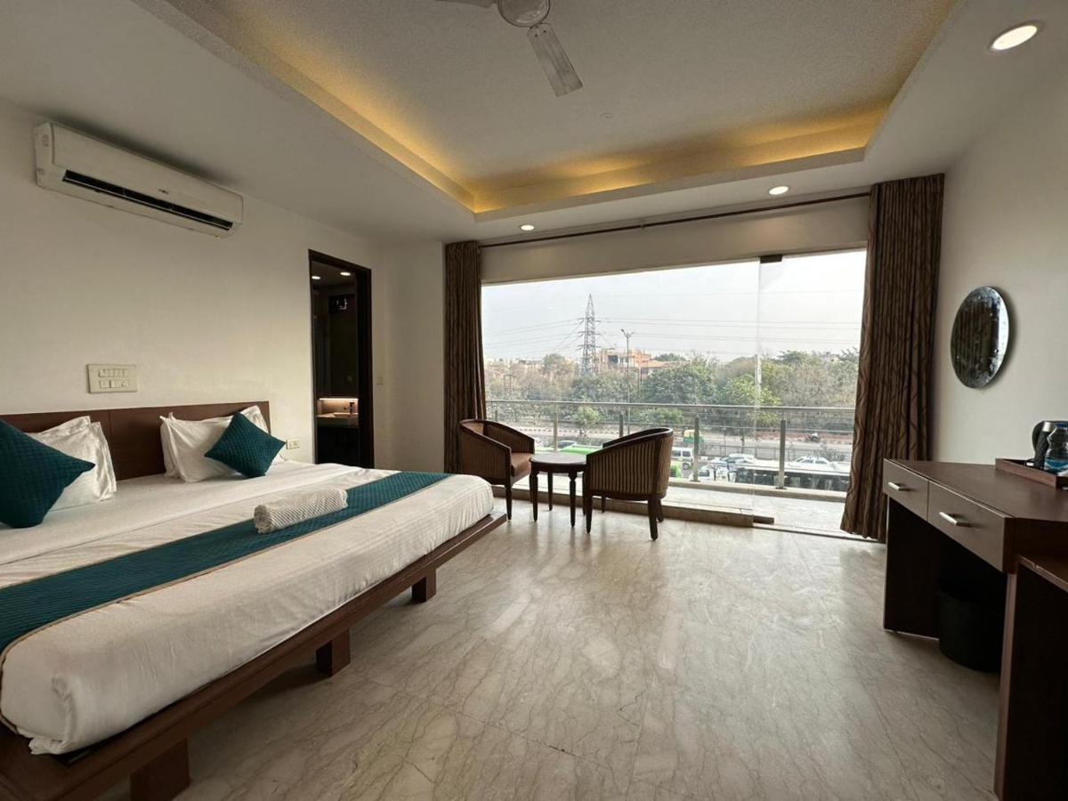 Hotel The Imperio New Delhi Ngoại thất bức ảnh