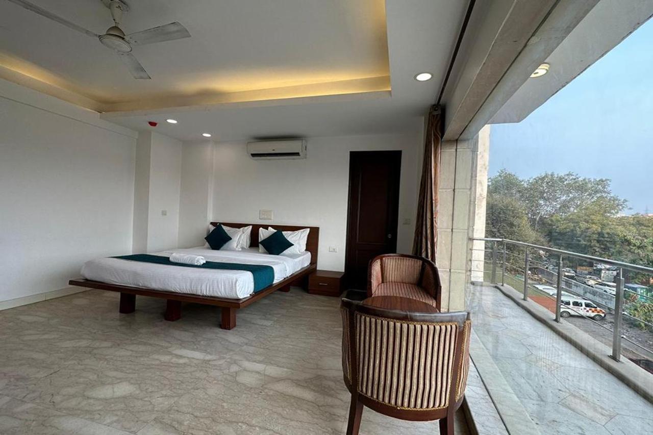 Hotel The Imperio New Delhi Ngoại thất bức ảnh